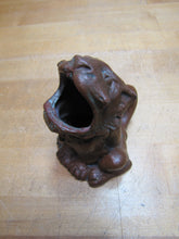 Load image into Gallery viewer, WB Weidlich Bros USA Cigar Holder Rest Ashtray Art Deco Stylized Big Cat Leopard
