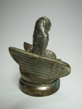 Load image into Gallery viewer, 1920s Art Deco Winged Hood Emblem Radiator Cap Flip Top Owl Topper Boyce Moto-Meter Chevrolet Auto Truck Hot Rod Rat Rod
