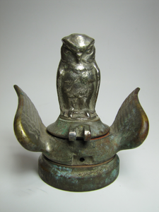 1920s Art Deco Winged Hood Emblem Radiator Cap Flip Top Owl Topper Boyce Moto-Meter Chevrolet Auto Truck Hot Rod Rat Rod